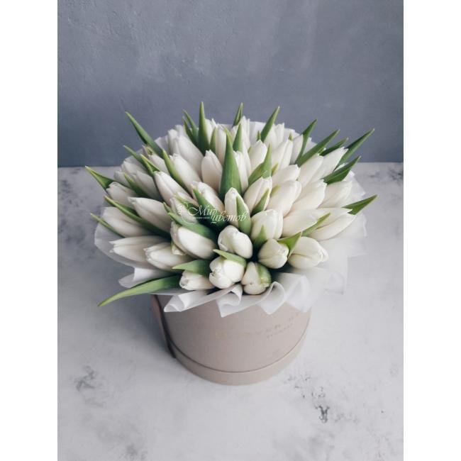 Композиция в коробке «Прощание с зимой»