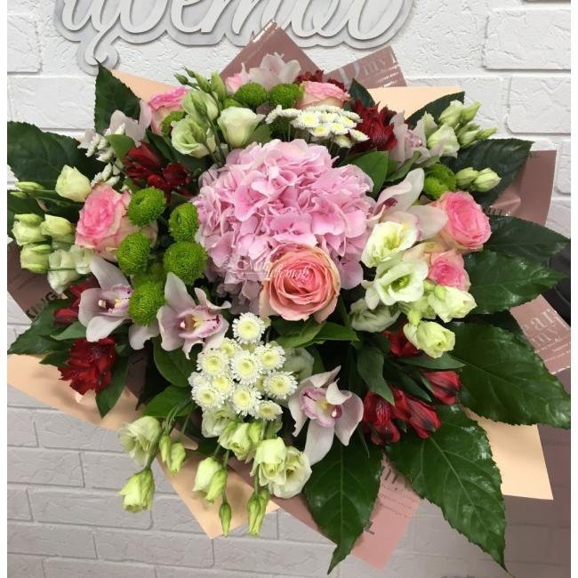 Сборный букет «Шарм нового дня 2»