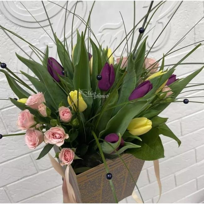 Композиция в коробке «Весенний шторм»