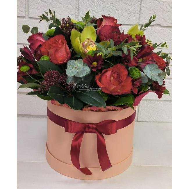 Композиция в коробке «Тепло домашнего очага»