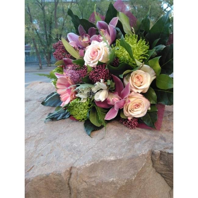 Сборный букет «Кусочек уходящего дня»