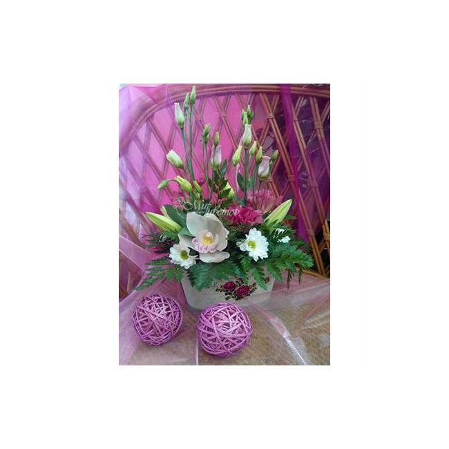 Композиция в кашпо Розовое утро