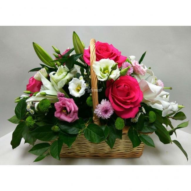 Композиция в корзине «Привет, любимая!»