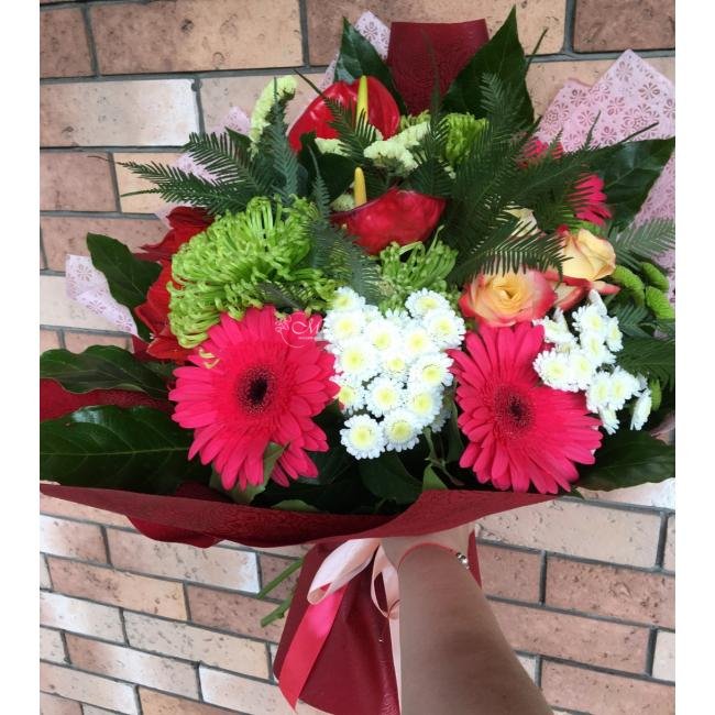 Сборный букет «Страстная любовь»