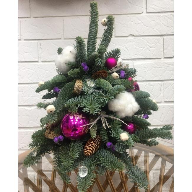 Композиция «В лесу родилась елочка!»